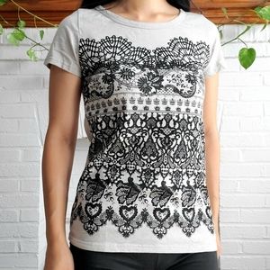 Gothic lolita lace tshirt